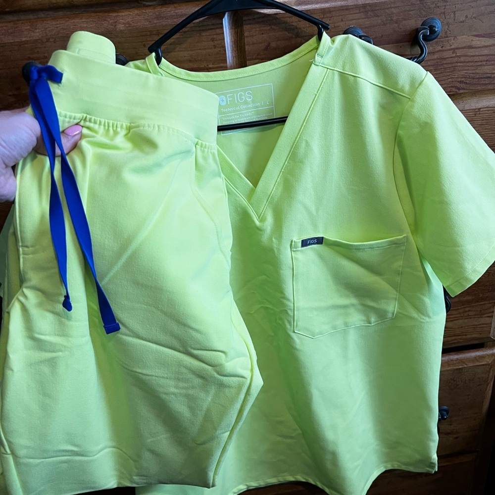 Bright Yellow Scrub Set with Blue Drawstring